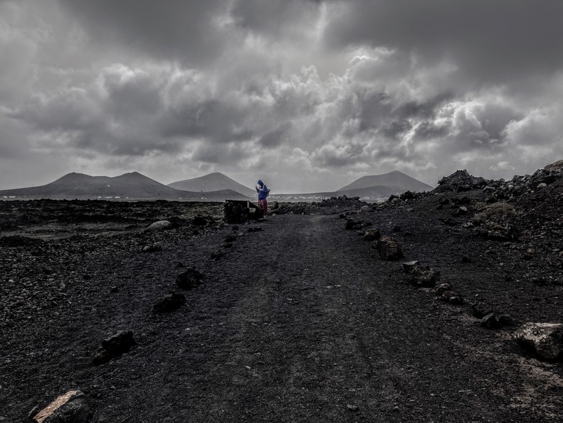 Caldera colorada, cloudy day